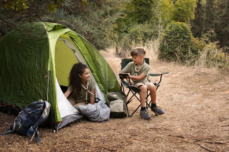 Kids camping