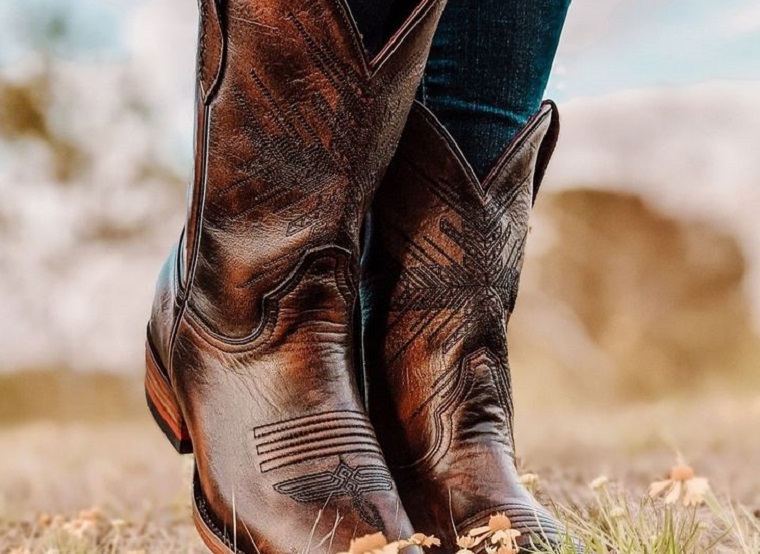 close-up of Chisos women boots